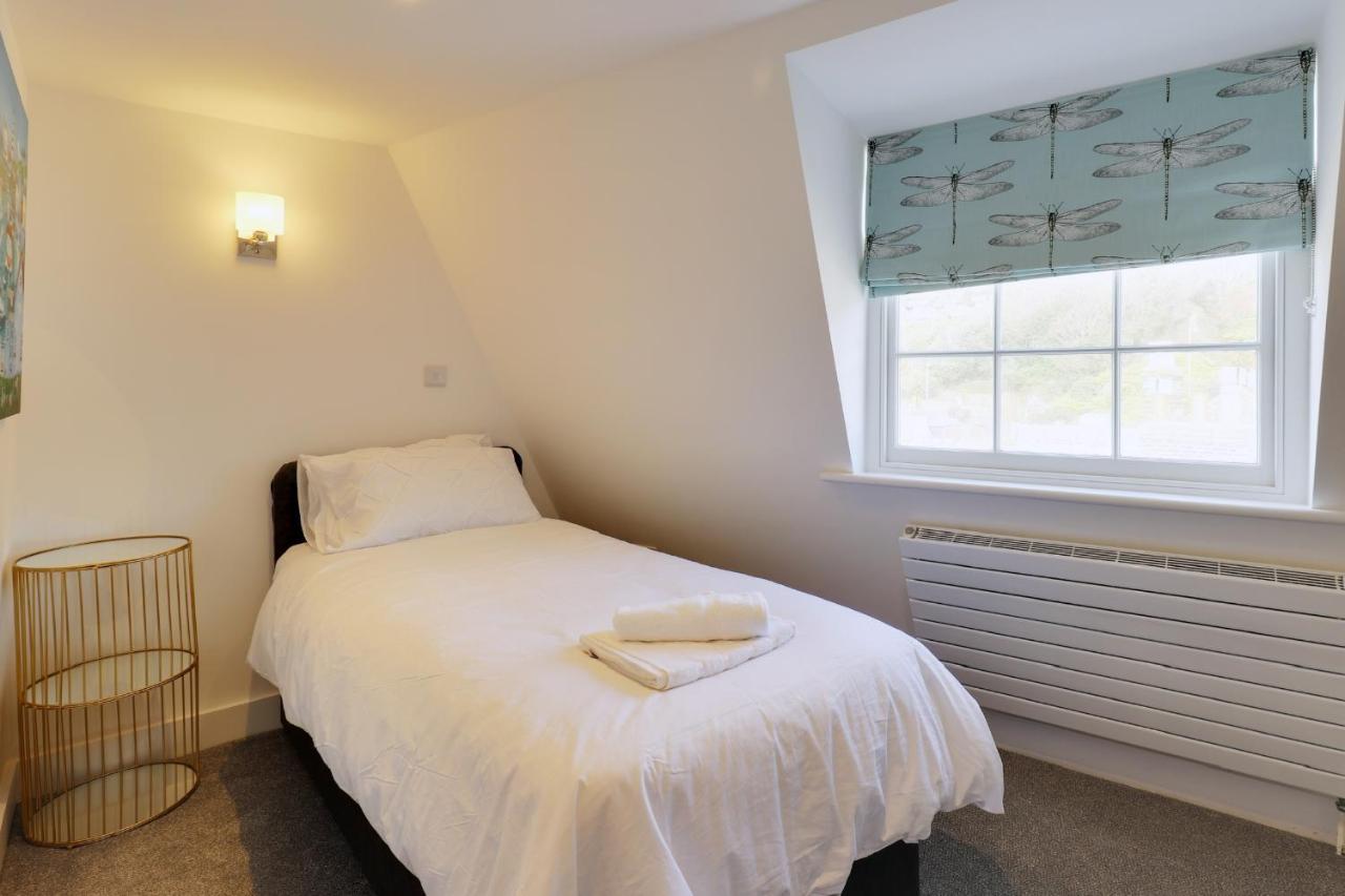 Master Accommodation Suite 9 Single Room With Roof Top Views ヘイスティングス エクステリア 写真